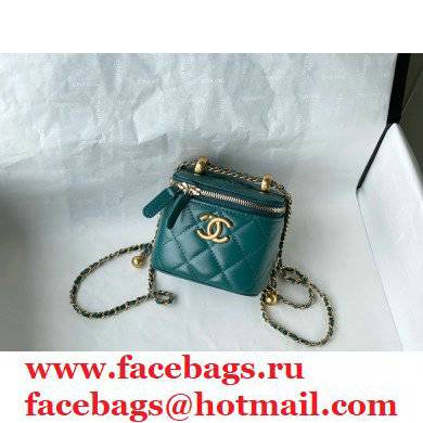 chanel Calfskin & Gold-Tone Metal GREEN SMALL VANITY WITH CHAIN ap2292